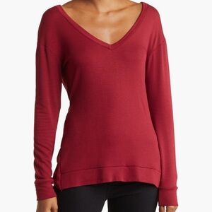 GO Couture V-Neck Cutout Top Large BNWT